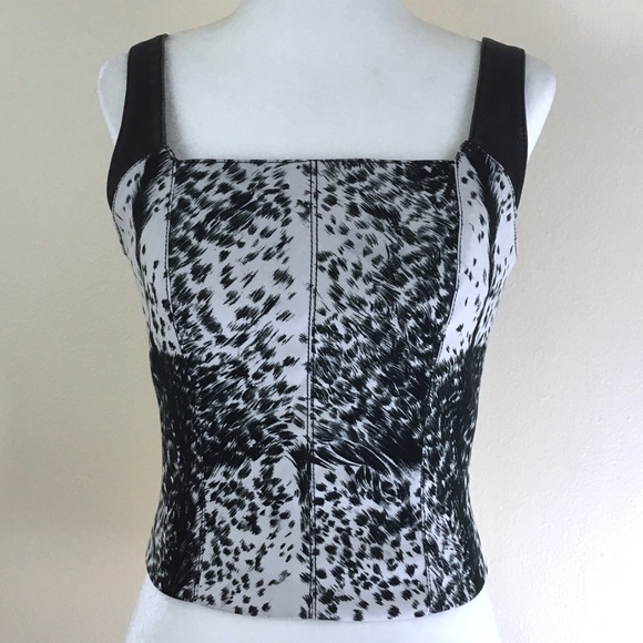 Alberto Makali Tops - Alberto Makali Women's Cropped Animal Print Top 2